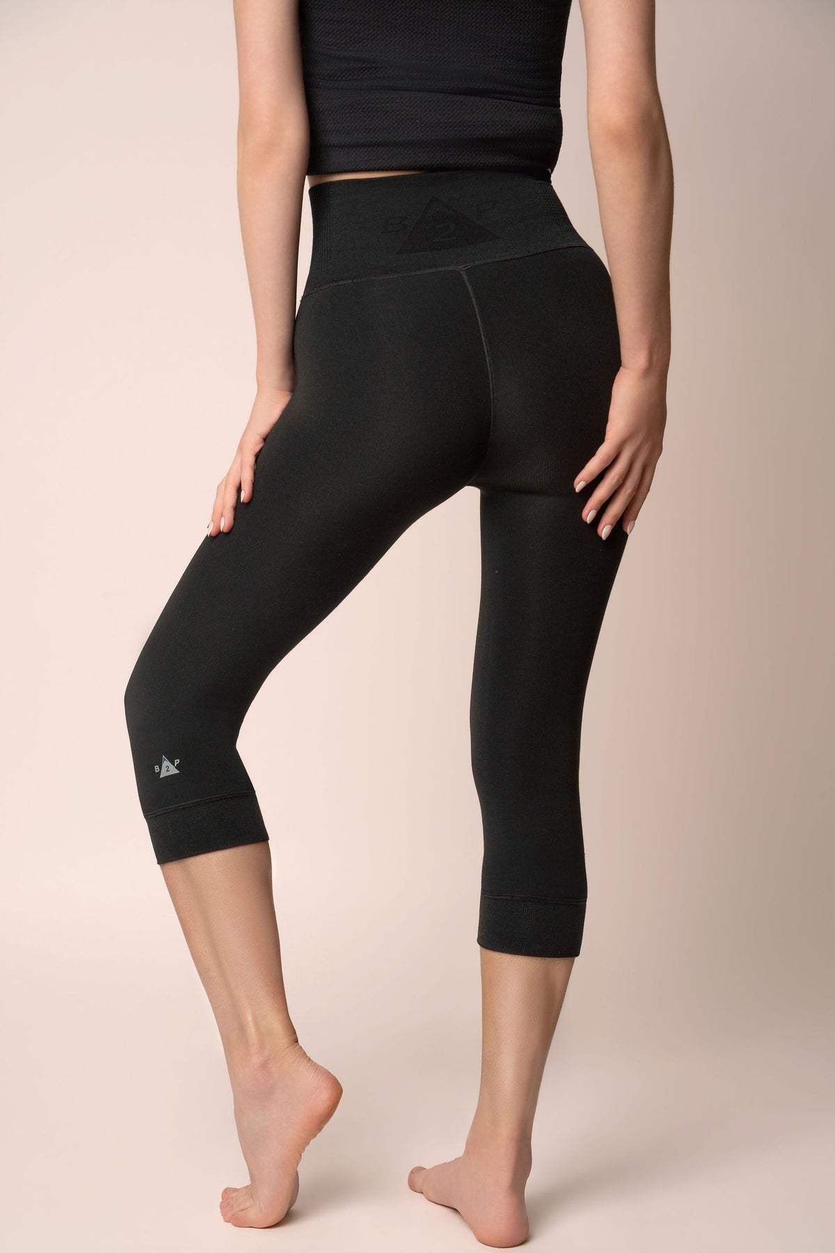 Limelight Capri Leggings
